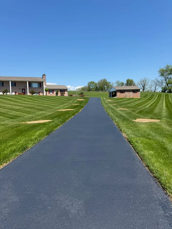 Finished asphalt project after professional maintenance, result 5
